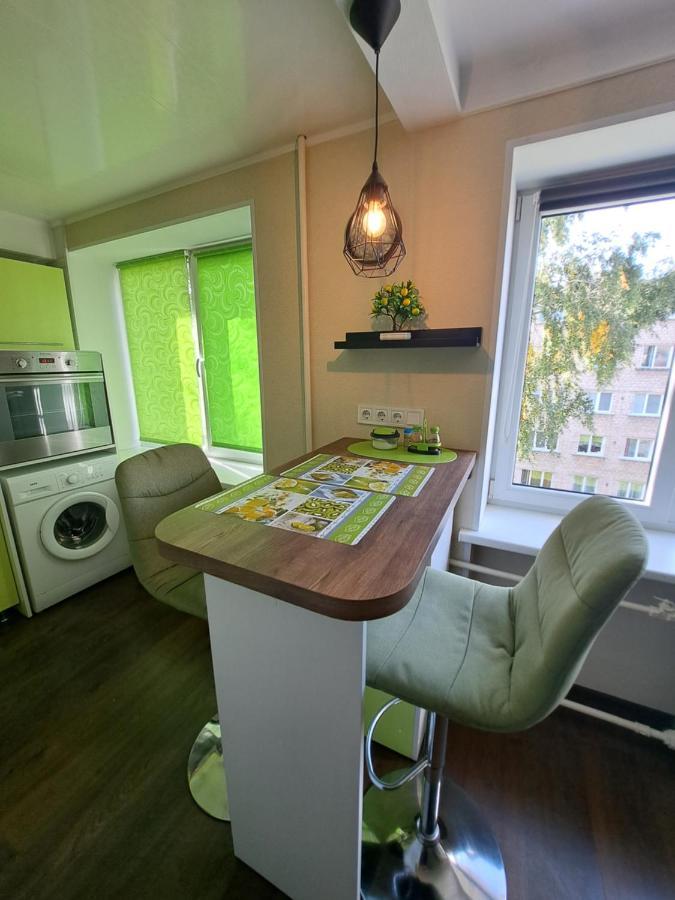 Kosmos Apartamento Daugavpils Exterior foto